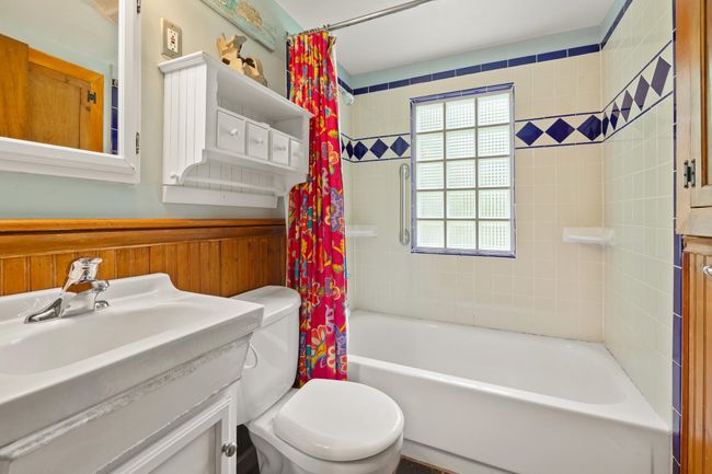 69 Hillvale Dr, House other with 4 bedrooms, 2 bathrooms and null parking in Manchestr Ctr VT | Image 36
