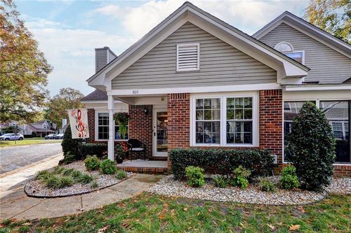 803 Brassie Way, Newport News, VA, 23602-9702 | Card Image