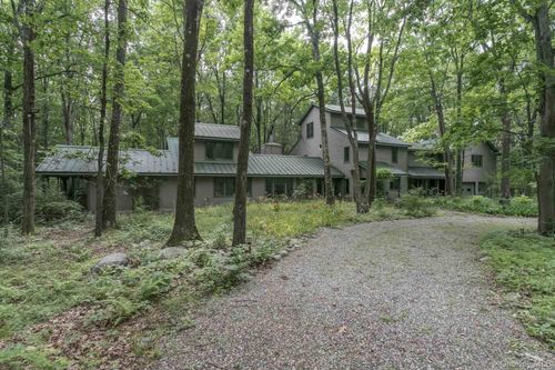 15 Cox Dr, Monroe, NY, 10950-4442 | Card Image
