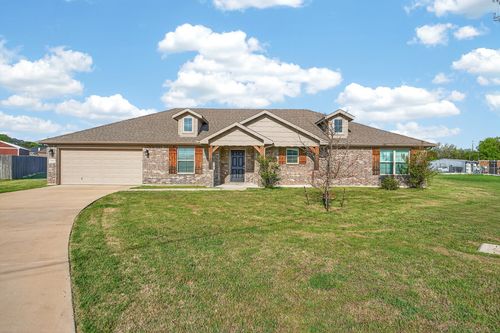 3905 Chippewa Ct, Granbury, TX, 76048-6068 | Card Image
