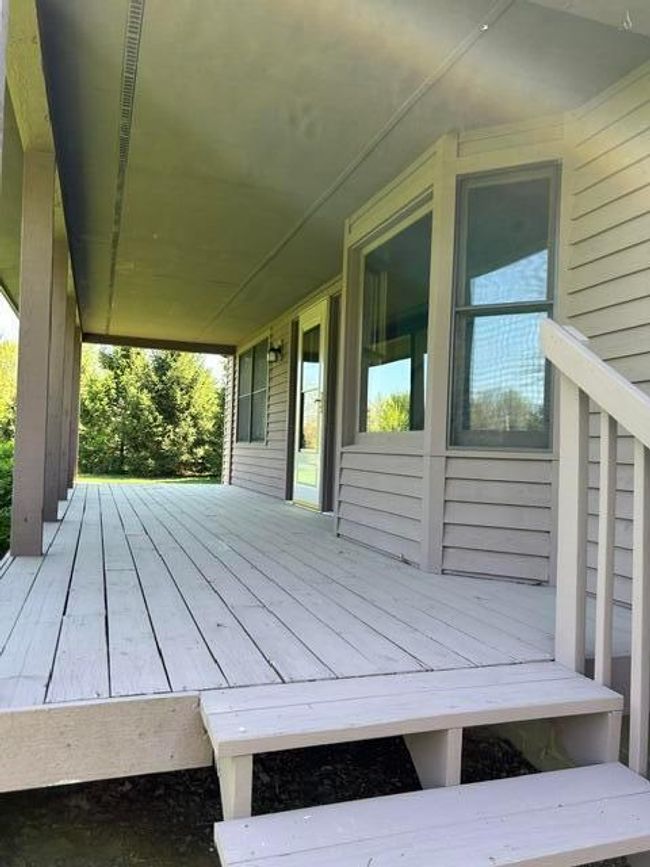 13181 Basil Rd Nw, House other with 3 bedrooms, 2 bathrooms and null parking in Baltimore OH | Image 4