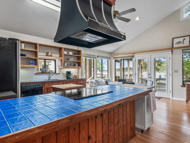 1075 Drake Acres Rd, House other with 2 bedrooms, 2 bathrooms and null parking in Quincy FL | Image 18