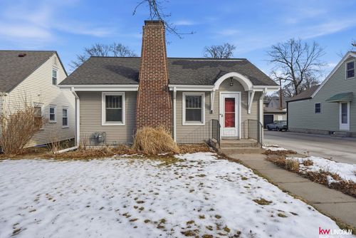 3826 Washington St, Lincoln, NE, 68506-1057 | Card Image