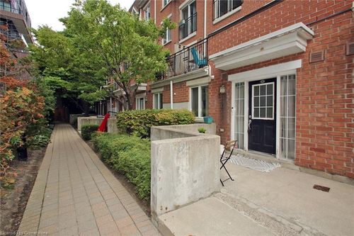 705-10 Laidlaw St, Toronto, ON, M6K1X2 | Card Image