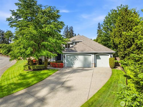 2401 Lyons Avenue Ne, Renton, WA, 98059 | Card Image