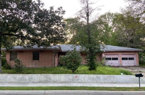 895 S Main St, Jasper, TX, 75951-4719 | Card Image