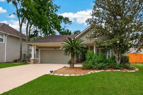 8111 Clarion Way, Houston, TX, 77040-2585 | Card Image