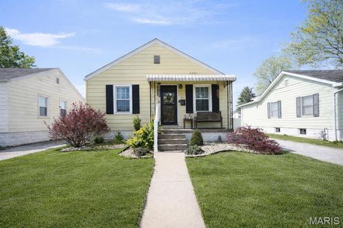 2841 Ralph St, Granite City, IL, 62040-4937 | Card Image