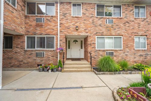 apt-b7-105 Prime Ave, Huntington, NY, 11743-2005 | Card Image