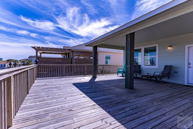 13111 Buccaneer Pkwy, House other with 3 bedrooms, 2 bathrooms and 1 parking in Freeport TX | Image 35
