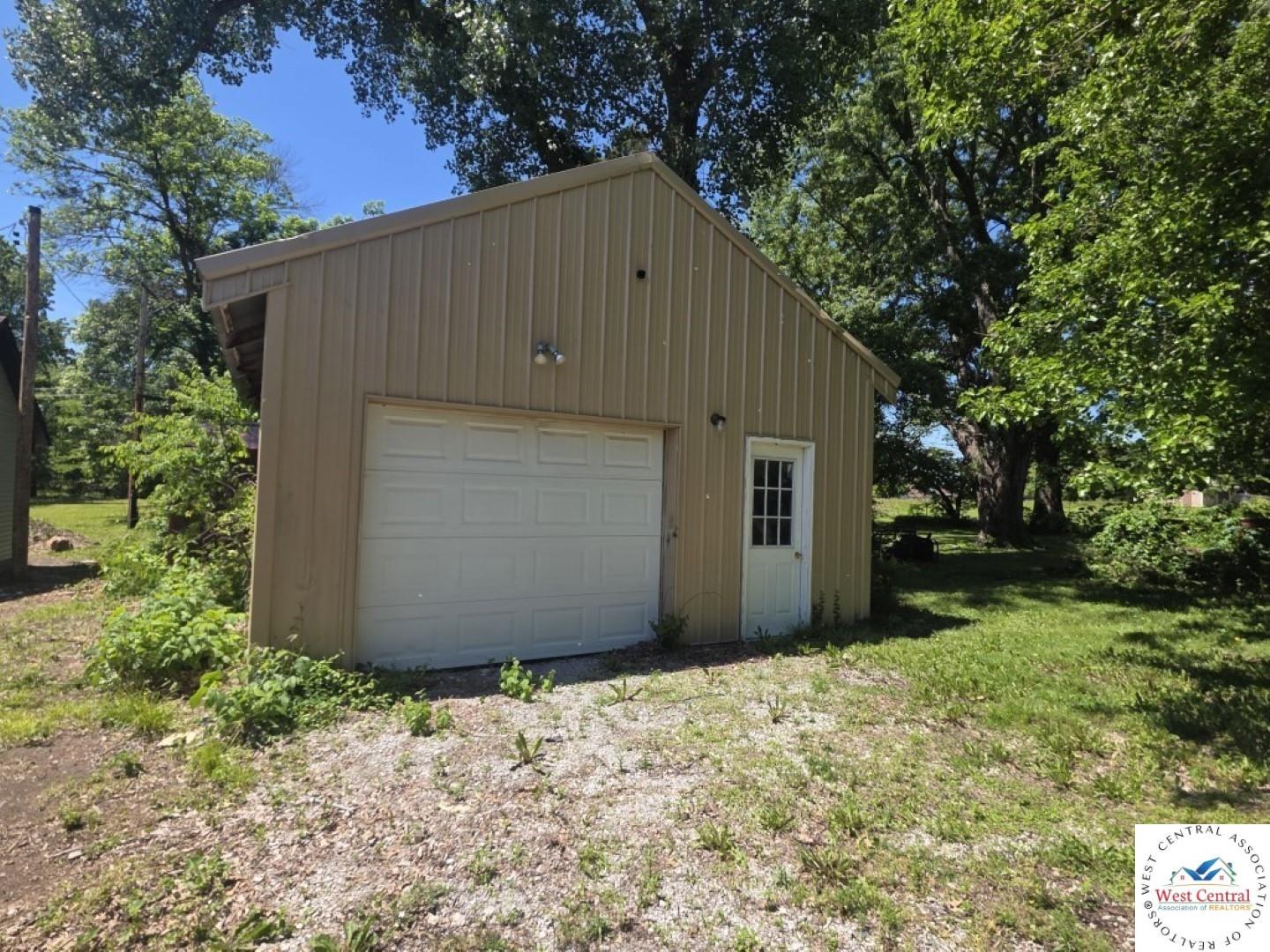Residential in Clinton