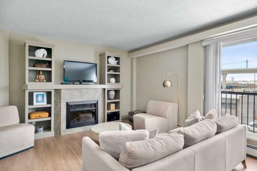 403-1908 11 Ave Sw, Calgary, AB, T3C0N8 | Card Image