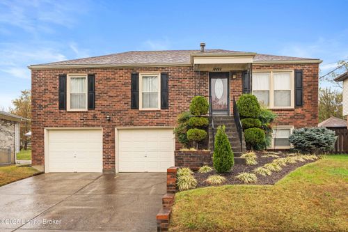 10605 Saint Rene Rd, Jeffersontown, KY, 40299-4046 | Card Image