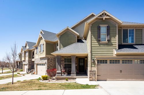 4043 E Oakland Hills Dr, Eagle Mountain, UT, 84005-6019 | Card Image