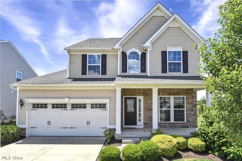6530 Wisteria Ln, Medina, OH, 44256-5542 | Card Image