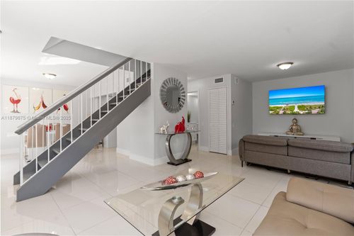 b2-6621 Sw 116th Pl, Miami, FL, 33173-1779 | Card Image