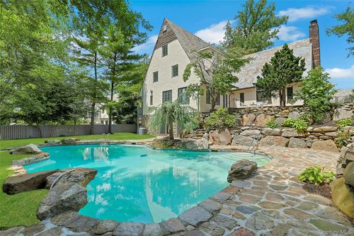 14 Withington Rd, Scarsdale, NY, 10583-3306 | Card Image