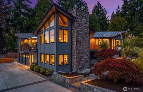 7017 165th Pl Sw, Edmonds, WA, 98026-4926 | Card Image