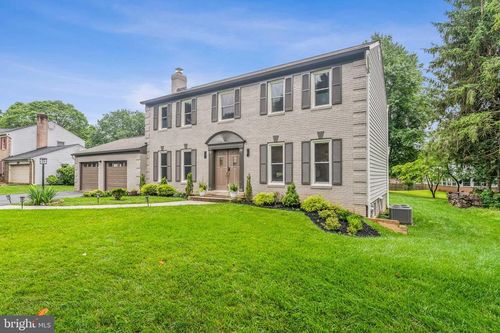 16912 Governors Way, ROCKVILLE, MD, 20853-1133 | Card Image