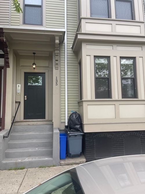 1-135 Havre St, Boston, MA, 02128-4392 | Card Image