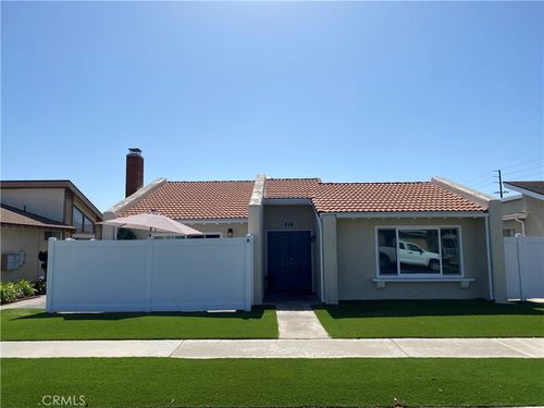 apt-b-214 Springfield Ave, Huntington Beach, CA, 92648-3185 | Card Image