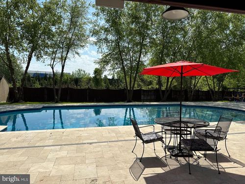 21922 Hyde Park Dr, ASHBURN, VA, 20147-6913 | Card Image