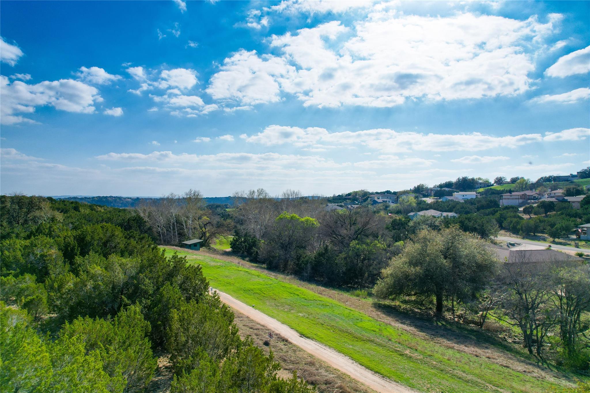 Land in Lago Vista