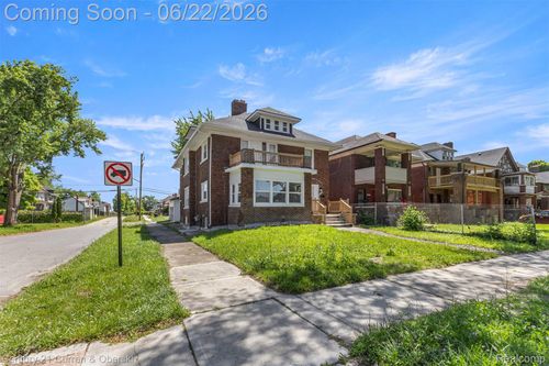 8438 Dexter Ave, Detroit, MI, 48206-2345 | Card Image