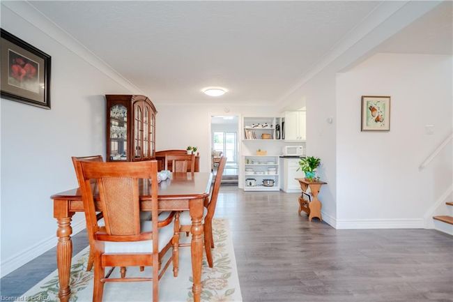 131 Morrell St, House other with 3 bedrooms, 2 bathrooms and 4 parking in Brantford ON | Image 6