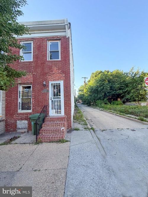 1226 W Pratt St, BALTIMORE, MD, 21223-2649 | Card Image