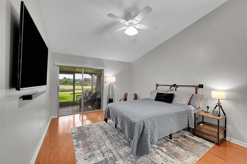 18-4-7428 Pinewalk Dr S, Margate, FL, 33063-8108 | Card Image