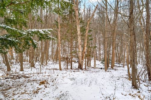 217 Klein Rd, Glenshaw, PA, 15116-3015 | Card Image