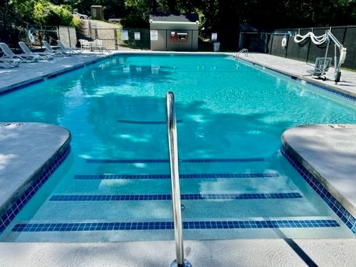 unit-17-11 Thayer Pond Dr, North Oxford, MA, 01537-1130 | Card Image