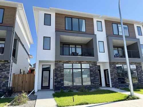 1036 Coalbrook Gate W, Lethbridge, AB, T1J5X2 | Card Image