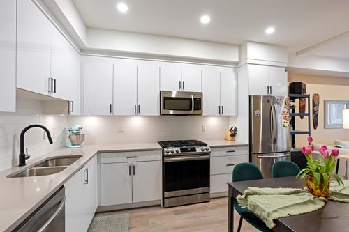 213-37808 Third Ave, Squamish, BC, V8B1B9 | Card Image