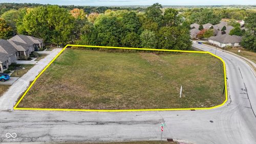 68 Ridgeland Rd, Greencastle, IN, 46135-7680 | Card Image