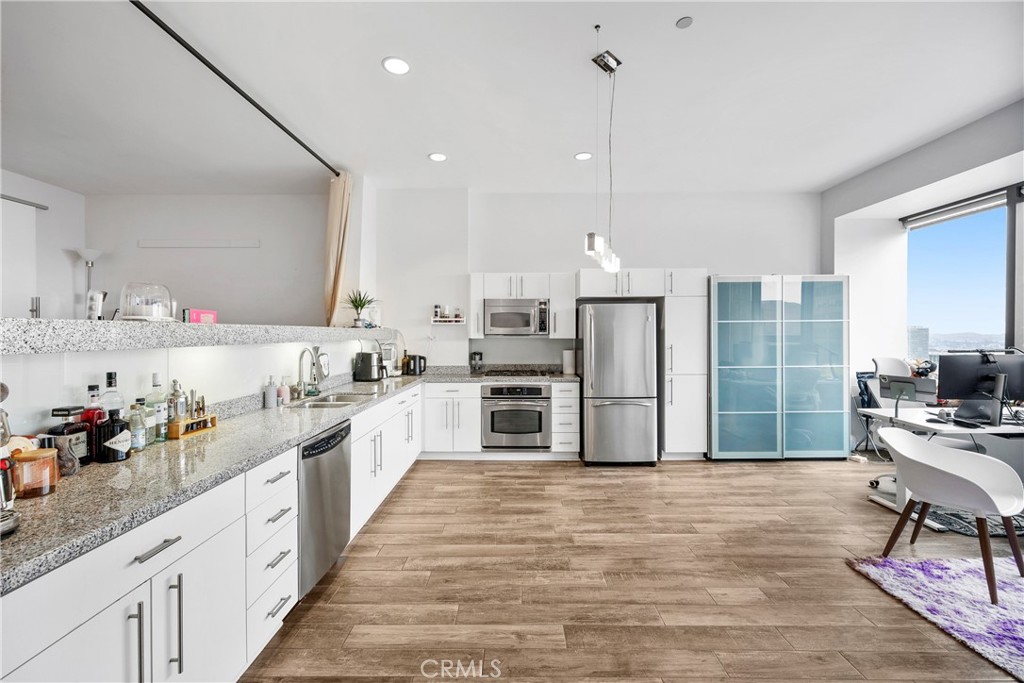 Residential Lease in Los Angeles