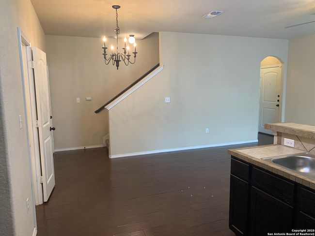 201 Anne Louise Dr, Home with 3 bedrooms, 3 bathrooms and null parking in New Braunfels TX | Image 13