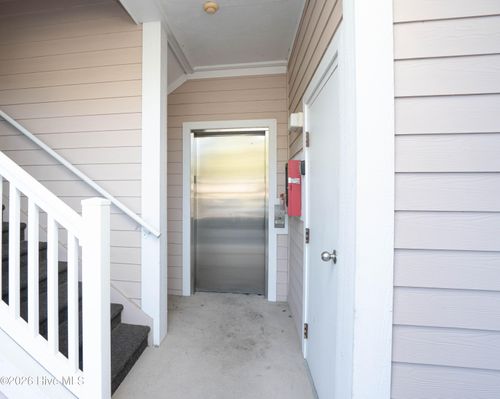 apt-4-186 Clubhouse Rd, Sunset Beach, NC, 28468-4544 | Card Image