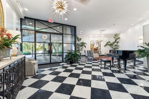 apt-306-4215 Harding Pike, Nashville, TN, 37205-2026 | Card Image