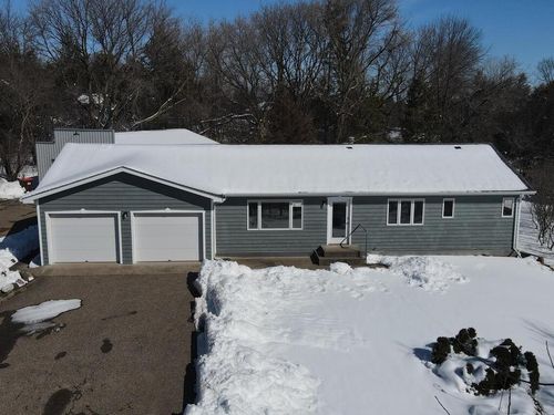 1337 Omaha Ave N, West Lakeland, MN, 55082-1830 | Card Image