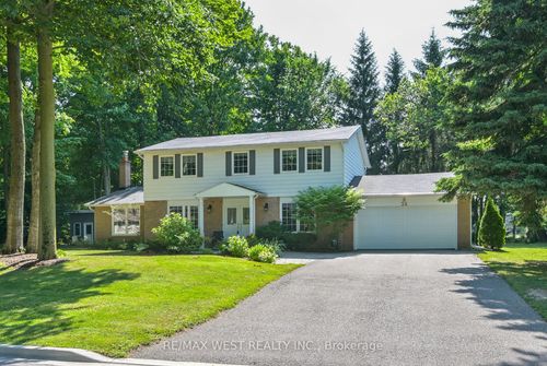 24 Cedarwood Cres, Nobleton, ON, L0G1N0 | Card Image