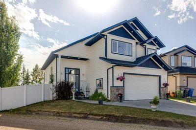 148 Iverson Close, House detached with 4 bedrooms, 3 bathrooms and 2 parking in Red Deer AB | Image 2