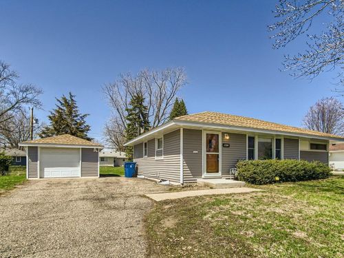 9912 10th Ave S, Bloomington, MN, 55420-5104 | Card Image