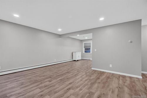 unit-b5-2710 South Rd, Poughkeepsie, NY, 12601-6826 | Card Image