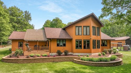 2675 16th Ave, Rice Lake, WI, 54868-8645 | Card Image