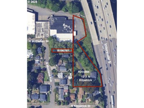 1211 N Kilpatrick St, Portland, OR, 97217-6636 | Card Image