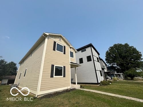 1810 Bellefontaine St, Indianapolis, IN, 46202-1815 | Card Image