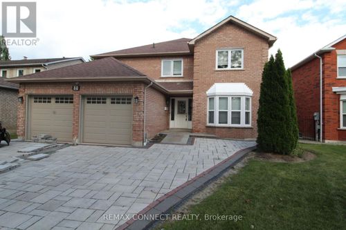 80 Kennett Dr, Whitby, ON, L1P1L5 | Card Image