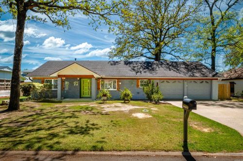 37 Timberlane Trail, Conway, AR, 72034 | Card Image